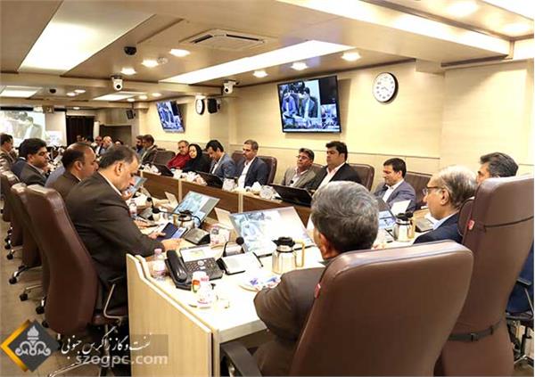 تکریم مدیریت امور فنی شرکت بهره‌برداری نفت و گاز زاگرس جنوبی 1