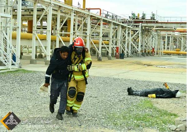 مانور آمادگی مقابله با نشت شدید گاز در منطقه عملیاتی خانگیران 1