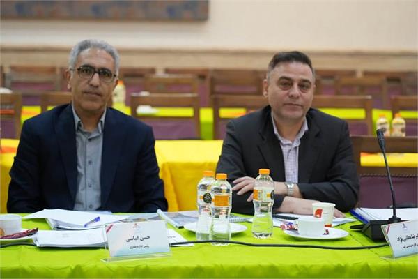 نشست پیش بینی بهره دهی چاه های شرکت نفت مناطق مرکزی ایران نیمه نخست سال ۱۴۰۵ 14