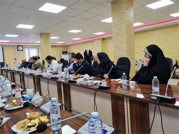 دوره آموزشی سازماندهی کارگروهی ویژه مدیران شرکت نفت مناطق مرکزی ایران 7