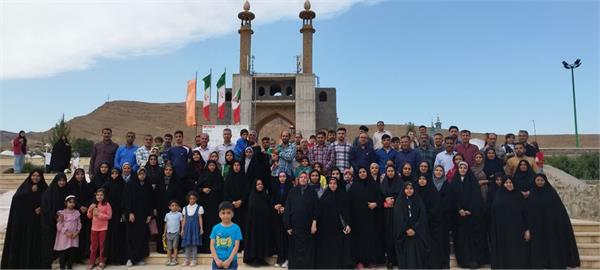 اعزام ۱۲۰ نفر از کارکنان زاگرس جنوبی به آیین تجدید میثاق و سالگرد ارتحال امام‌ خمینی(ره) 1