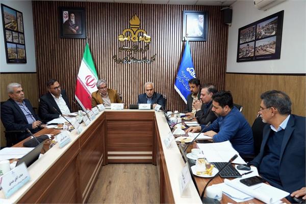 نشست آخرین وضعیت طرحهای اولویت دار شرکت نفت مناطق مرکزی 1