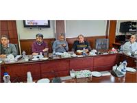 جلسه پیش بینی تولید برای نیمه اول سال ۱۴۰۳ شرکت تابعه بهره بردار نفت و گاز شرق و منطقه عملیاتی سراجه قم 10