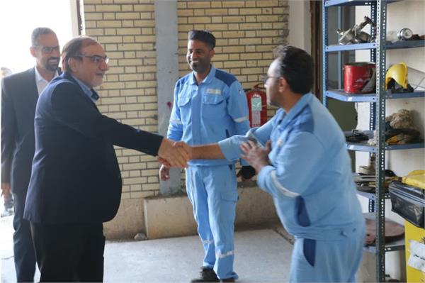 بازدید مدیر عامل شرکت بهره برداری نفت و گاز زاگرس جنوبی ازمنطقه عملیاتی سرخون و گشوی جنوبی 7