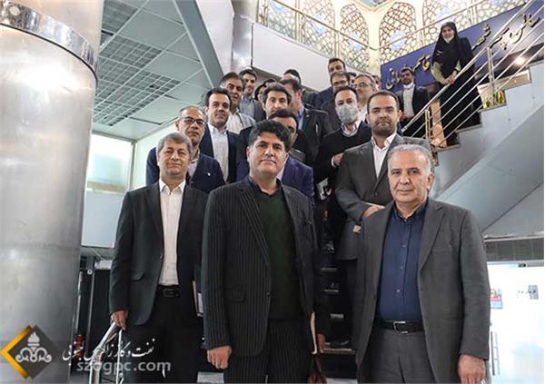 اولین جلسه شورای هماهنگی حقوقی و قراردادی شرکت های تابعه صنعت نفت در استان فارس 9