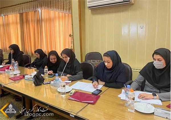 دوره آموزشی فشرده ویژه بانوان شاغل در شرکت نفت مناطق مرکزی ایران 6