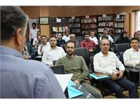 کارگاه تدوین سند مدیریت فوریتهای پزشکی(MERP ) مرتبط با شرکت نفت مناطق مرکزی ایران 14