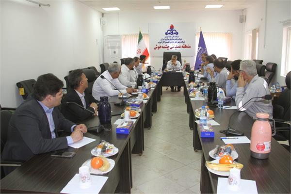 بازدید مدیر عامل نفت مرکزی از ایستگاه تقویت فشار چشمه خوش در شرکت نفت و گاز غرب 10