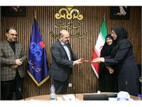 تقدیر از برگزیدگان مسابقات ورزشی بانوان بالای ۲۶ سال شرکت نفت مناطق مرکزی ایران 1