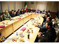 بازدید مدیر عامل نفت مرکزی از منطقه عملیاتی سراجه قم 9