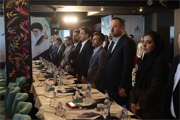 جلسه پیش بینی بهره دهی چاه های شرکت نفت مناطق مرکزی ایران / شرق و سراجه قم 17