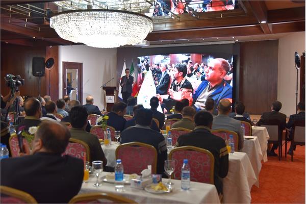 آیین اختتامیه مسابقات ورزشی کارکنان ۴۵ سال و بالاتر نفت مرکزی 21