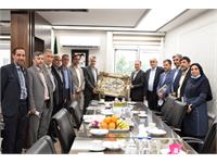 بازدید مدیرعامل شرکت نفت مناطق مرکزی ایران از ستاد شرکت بهره برداری نفت و گاز شرق 4