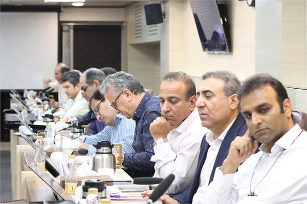 برگزاری نشست تخصصی آموزشی قراردادهای نوع O&M در شرکت بهره‌برداری نفت و گاز زاگرس جنوبی 9