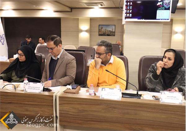 نشست خبری مدیر عامل نفت مرکزی با اصحاب رسانه 1401 13