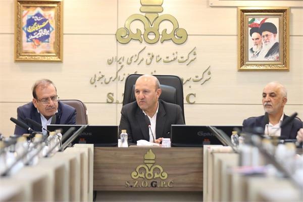 نشست فنی تخصصی مدیران صنعت نفت فارس در شرکت بهره‌برداری نفت و گاز زاگرس جنوبی 10