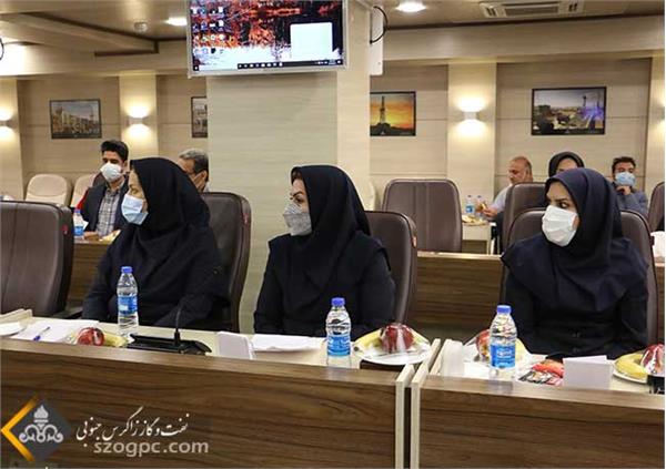 تجلیل از کارکنان امور مالی زاگرس جنوبی به مناسبت هفته حسابداری 13