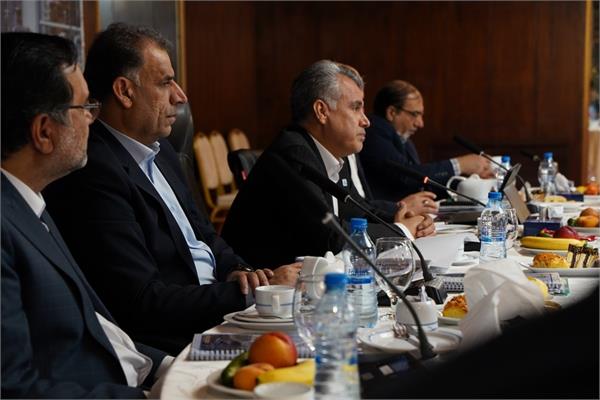 جلسه پیش بینی بهره دهی چاههای این شرکت برای نیمه دوم سال ۱۴۰۳ 28