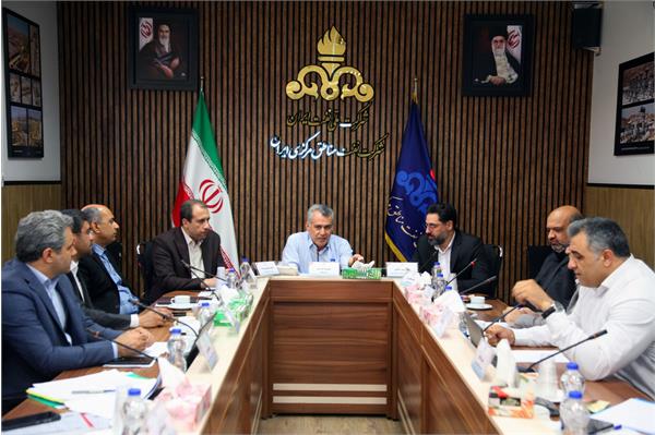 جلسه بازنگری سیستم مدیریت یکپارچه نفت مناطق مرکزی ایران 7