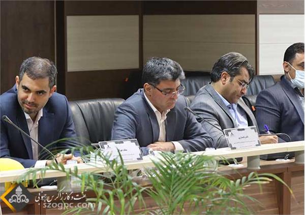 نشست صمیمی سرپرست شرکت زاگرس جنوبی با مدیران  و رؤسای ستادی و عملیاتی در سال جدید 8