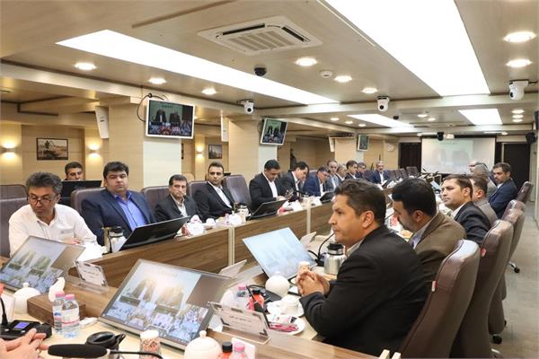 معارفه بازرسان منطقه سه سازمان بازرسی کشور در شرکت بهره‌برداری نفت و گاز زاگرس جنوبی 12