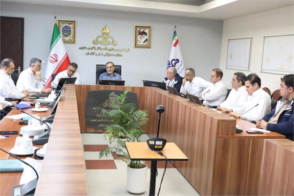 دیدار نوروزی مدیر عامل با کارکنان منطقه عملیاتی نار و کنگان 8