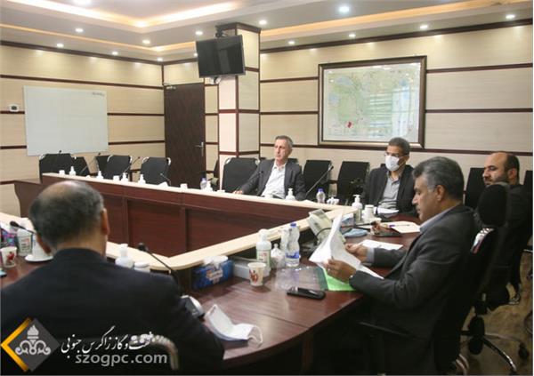 میدان نفتی آذر تحویل شرکت نفت مناطق مرکزی ایران می‌شود 3