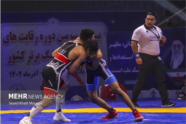 ایب قهرمان تیم کشتی فرنگی باشگاه فرهنگی ورزشی زاگرس جنوبی 3