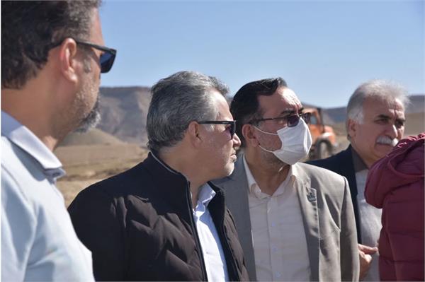 بازدید مدیرعامل شرکت نفت مناطق مرکزی ایران از میدان گازی توس 11