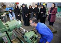 بازدید جمعی از بانوان متخصص از مناطق عملیاتی شرکت بهره برداری نفت و گاز زاگرس جنوبی 3