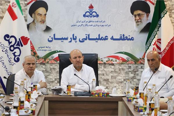 بازدید مدیر عامل، اعضاء هیأت مدیره و جمعی از روسای ستادی از منطقه عملیاتی پارسیان 13