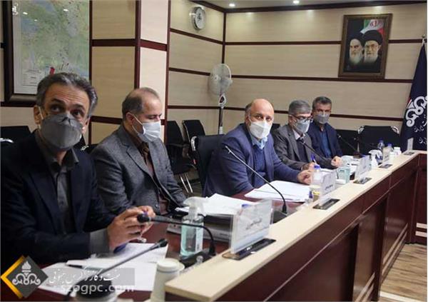 جلسه پیش بینی بهره دهی چاههای شرکت نفت مناطق مرکزی ایران/غرب 17