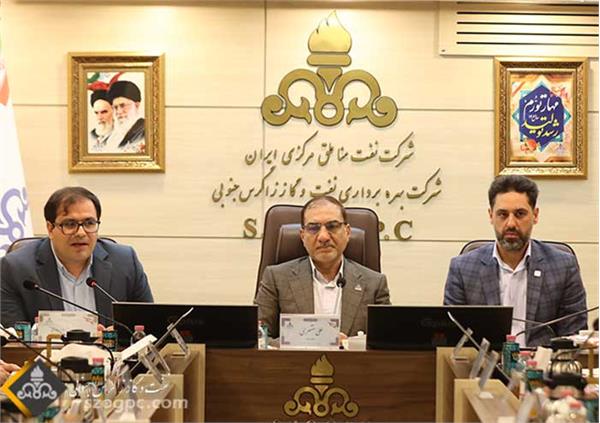 برگزاری مراسم تودیع و معارفه سرپرست مهندسی سیستم ها و بهره وری زاگرس جنوبی 5