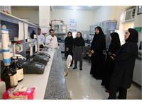 بازدید جمعی از بانوان متخصص از مناطق عملیاتی شرکت بهره برداری نفت و گاز زاگرس جنوبی 2