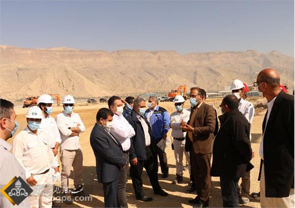 بازدید معاون نفت و گاز امور انرژی سازمان برنامه و بودجه از منطقه عملیاتی پارسیان  3