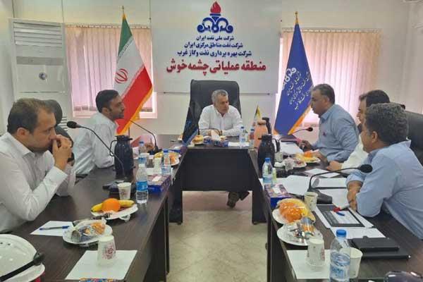 بازدید مدیر عامل نفت مرکزی از ایستگاه تقویت فشار چشمه خوش در شرکت نفت و گاز غرب 13