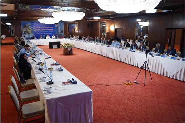 جلسه پیش بینی بهره دهی چاه های شرکت نفت مناطق مرکزی ایران / شرق 5