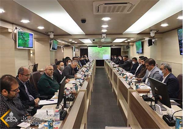 اولین جلسه شورای هماهنگی حقوقی و قراردادی شرکت های تابعه صنعت نفت در استان فارس 1