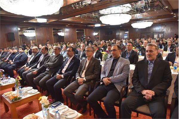 آیین اختتامیه مسابقات ورزشی کارکنان ۴۵ سال و بالاتر نفت مرکزی 30