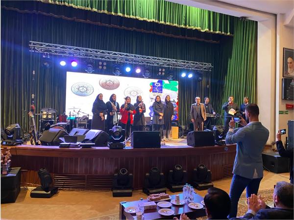 درخشش بانوان ورزشکار نفت مناطق مرکزی ایران در مسابقات سراسری ملی نفت ایران 1