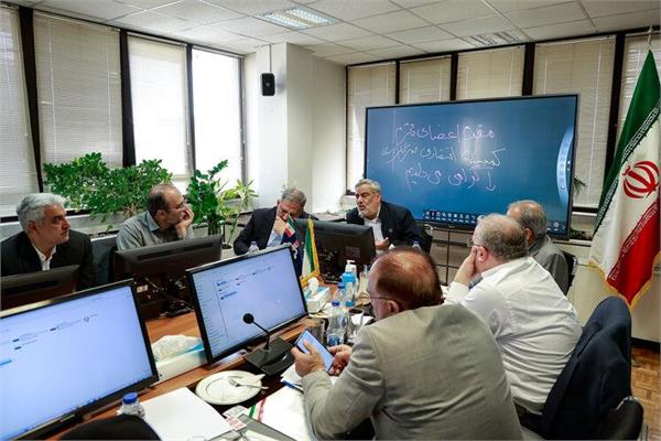 نشست کمیسیون اقتصادی مجلس با مدیران ارشد شرکت ملی نفت ایران 20