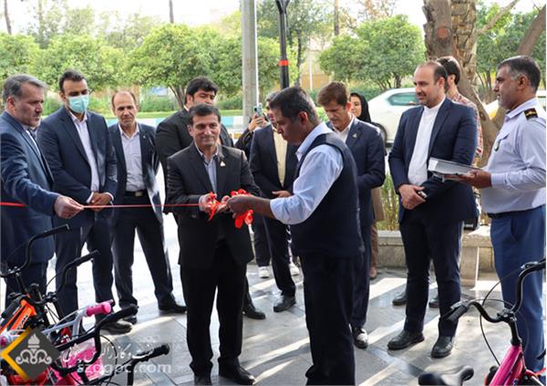 افتتاح کفپوش ورزشگاه 7