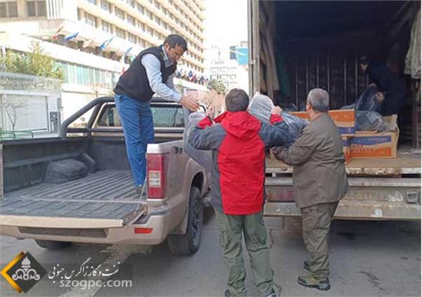 توزیع اقلام مورد نیاز زلزله زدگان خوی 6