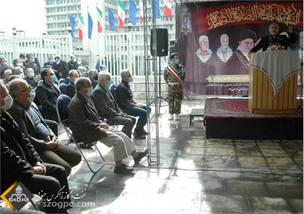 برگزاری مراسم گرامیداشت دومین سالگرد شهادت حاج قاسم سلیمانی در مقبره شهدای وزارت نفت