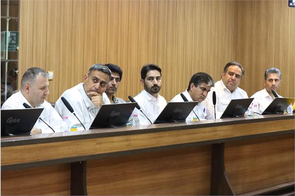 بازدید مهندس میرباقری از منطقه عملیاتی آغار و دالان 15