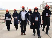 بازدید جمعی از بانوان متخصص از مناطق عملیاتی شرکت بهره برداری نفت و گاز زاگرس جنوبی 11