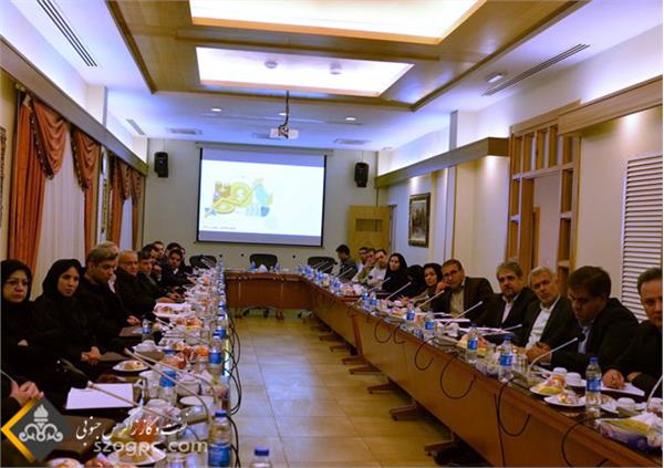 نشست مدیران و رؤسای امور مالی شرکت نفت مناطق مرکزی و شرکت های تابعه برگزار شد 10