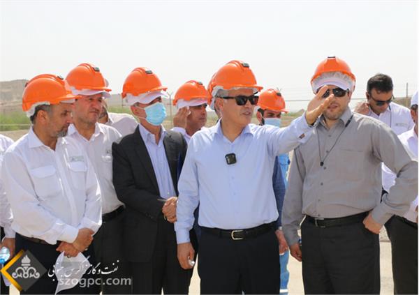 بازدید مدیرعامل شرکت نفت مناطق مرکزی ایران از منطقه عملیاتی سرخون و گشوی جنوبی 7