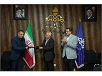 آیین معارفه و تکریم سرپرست جدید بهداشت ، ایمنی و محیط زیست نفت مناطق مرکزی ایران برگزار شد 3