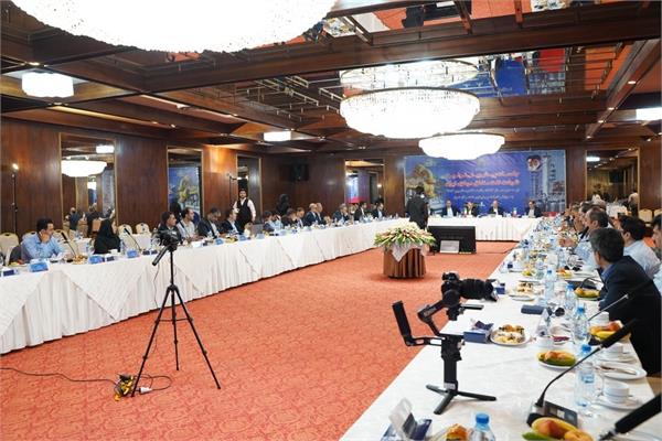 جلسه پیش بینی بهره دهی چاههای این شرکت برای نیمه دوم سال ۱۴۰۳ 31